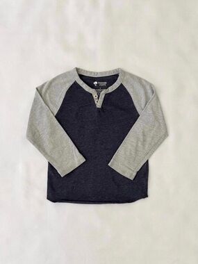 Tucker + Tate Navy Body with Gray Raglan Henley Top